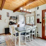 Poconos Vacation Rental 6 Mi To Lake Wallenpaupack